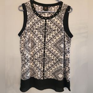 EUC JM Collection Womens Print Blouse with Gold Accents.  Great print.  Size M